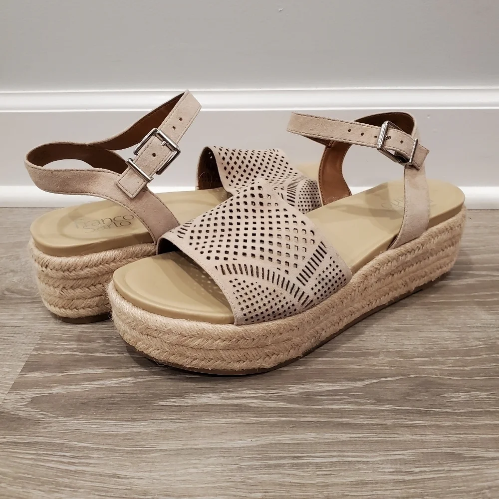 NEW Franco Sarto Tennia Espadrilles Beige